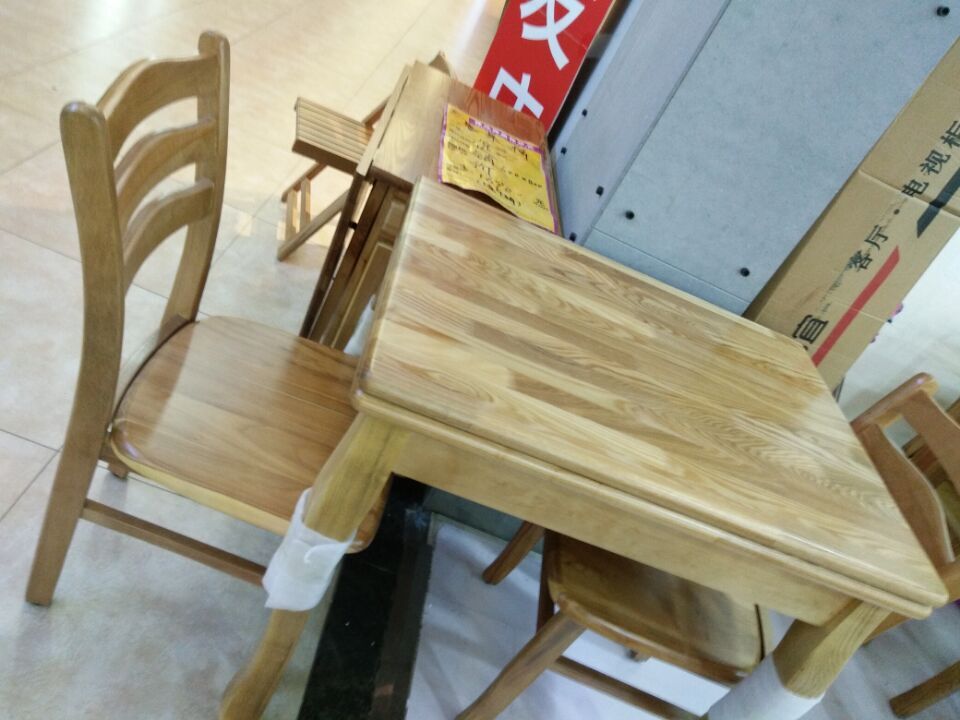 实木餐桌4.jpg